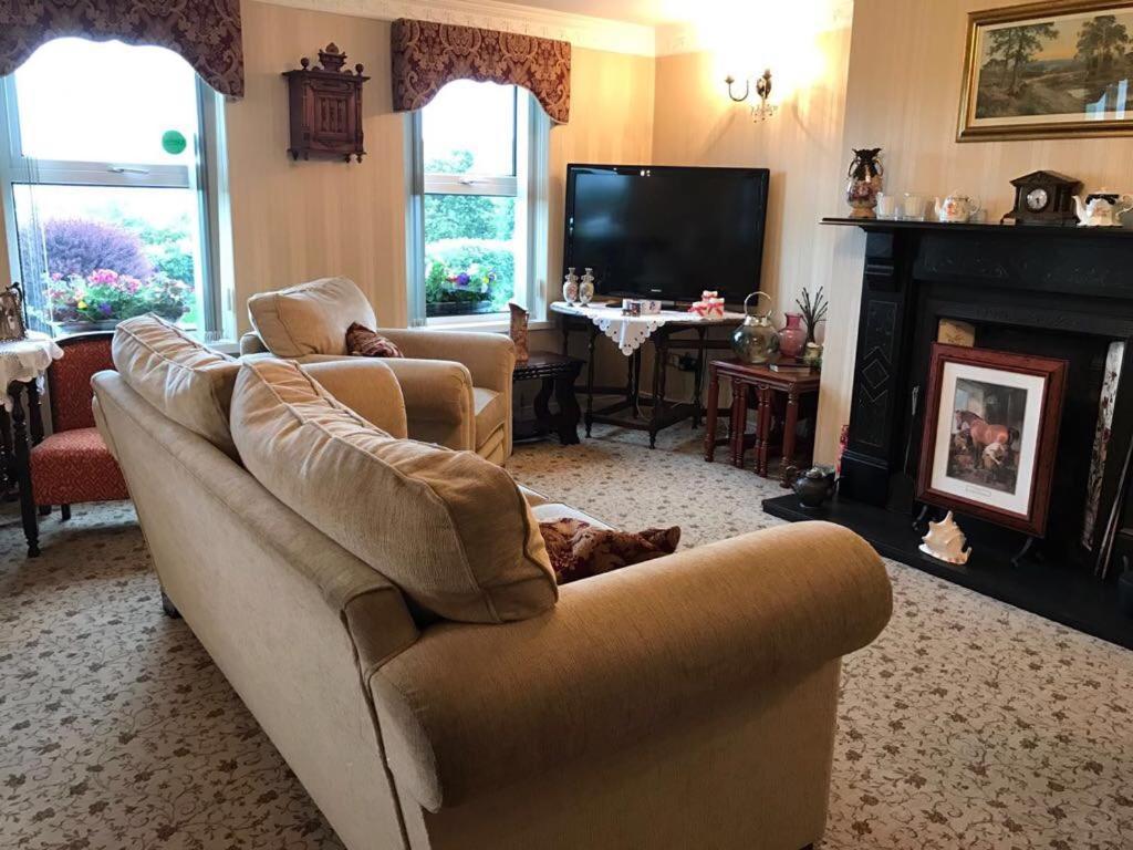 Beau Vista Bed and Breakfast Strabane Eksteriør billede